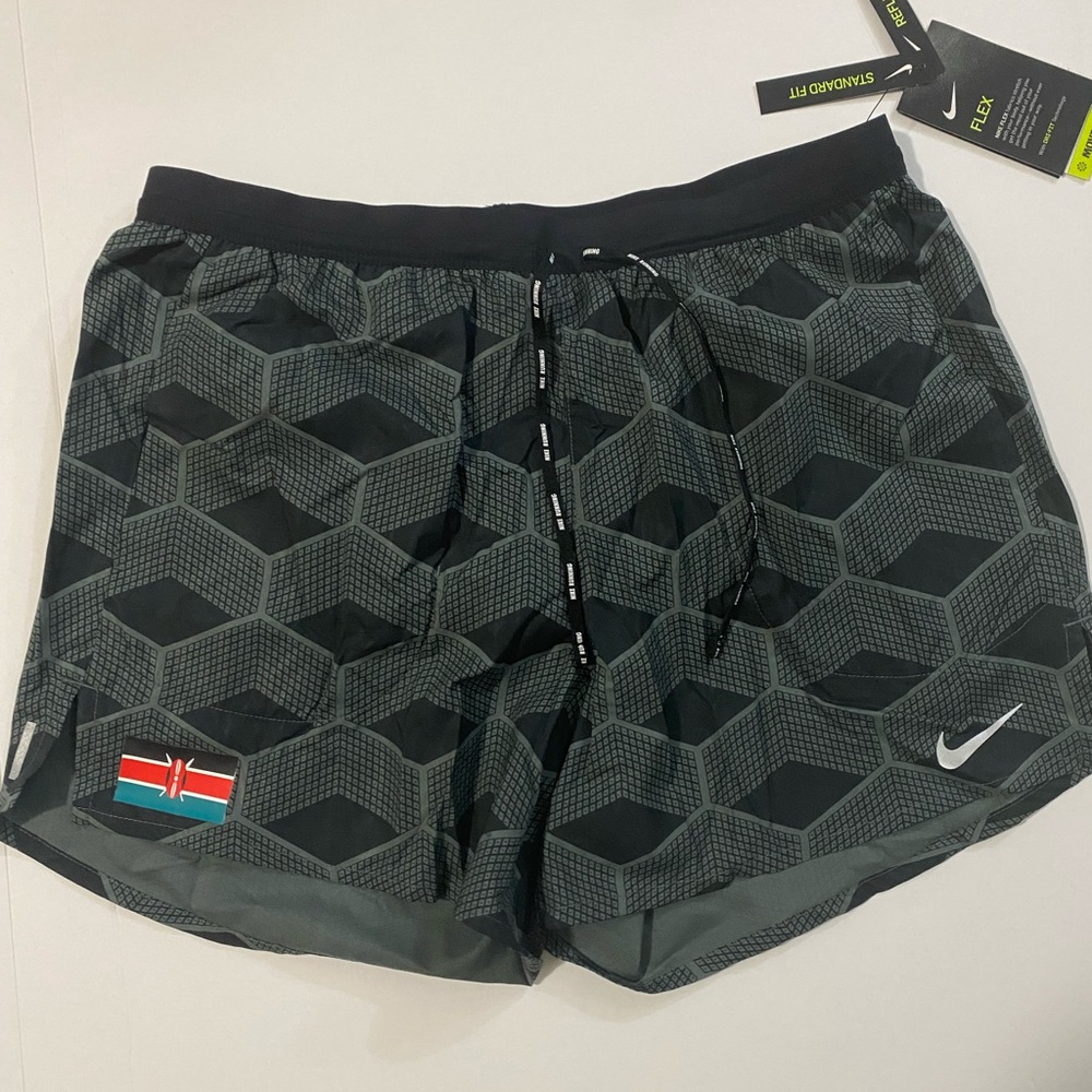 Nike Men’s Athletic Shorts — Black with Gray Hex Pattern